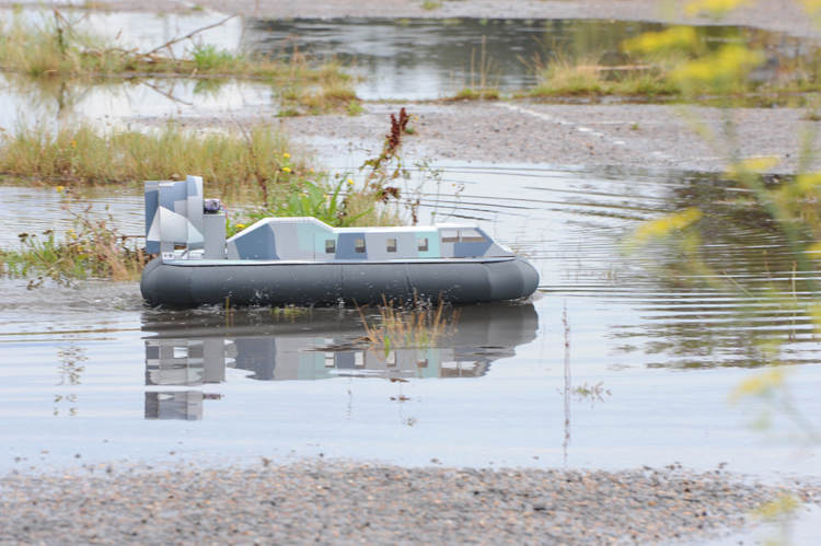 rc hovercraft radio controlled Griffon tdx2000